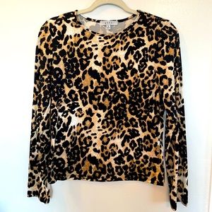 Cheetah print, velvet long sleeve blouse.